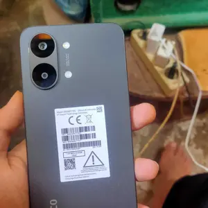 POCO X8 Pro Series | POCO X8 Pro Max (12GB/512GB)  (12GB+256GB) | POCO X8 Pro (12GB+512GB) (8GB+512GB) (8GB+256GB) | Dimensity 9500s* | 8500mAh (typ) battery dengan 100W HyperCharge* | HP Gaming [Xiaomi Official Store]