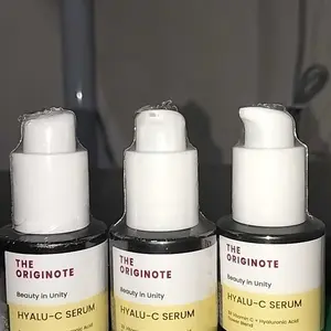 [Special promo] The Originote Hyalu-C Serum - Serum perawatan mencerahkan Kulit wajah Kusam Meratakan Pencerah Warna Kulit Menjaga Skin Barrier dengan Vitamin C hyaluronic acid Ceramide Niacinamide centella asiatica Extract