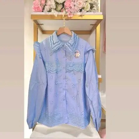 Malika shirt atasan cantik dengan bahan katun import premium dan aksen rendah cantik. 1