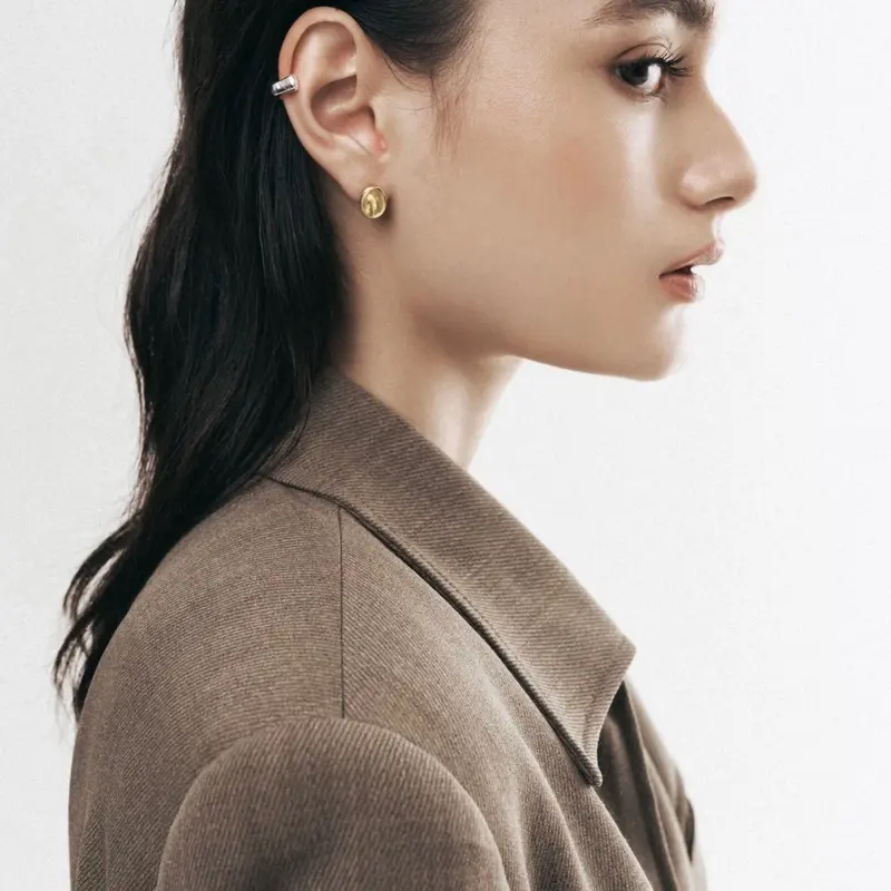 One Curve Earcuff in 925 Sterling Silver and 18ct Gold Vermeil 0