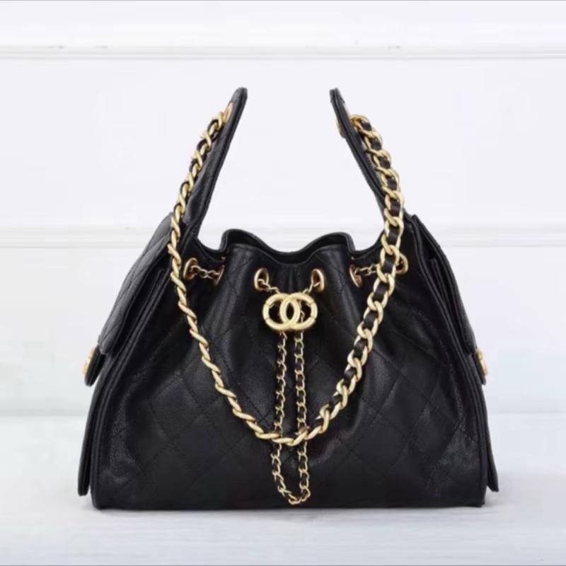 Túi xách nữ dáng hộp 2 bên khóa tròn size 23 28 da mềm đẹp đeo vai dạng túi dây rút đeo chéo phù hợp đi chơi cafe sang chảnh có kèm ảnh thật shop chụp