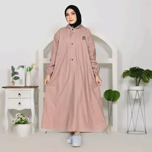 Xwin Raincoat Wanita, Jas Hujan Gamis Syar'i Berbahan PVC Tebal Kuat Lentur Anti Rembes Waterproof Tahan air dan Kedap Air / Mantel Hujan Muslimah ukuran M L XL Jumbo Tipe Jubah , baju dan Rok