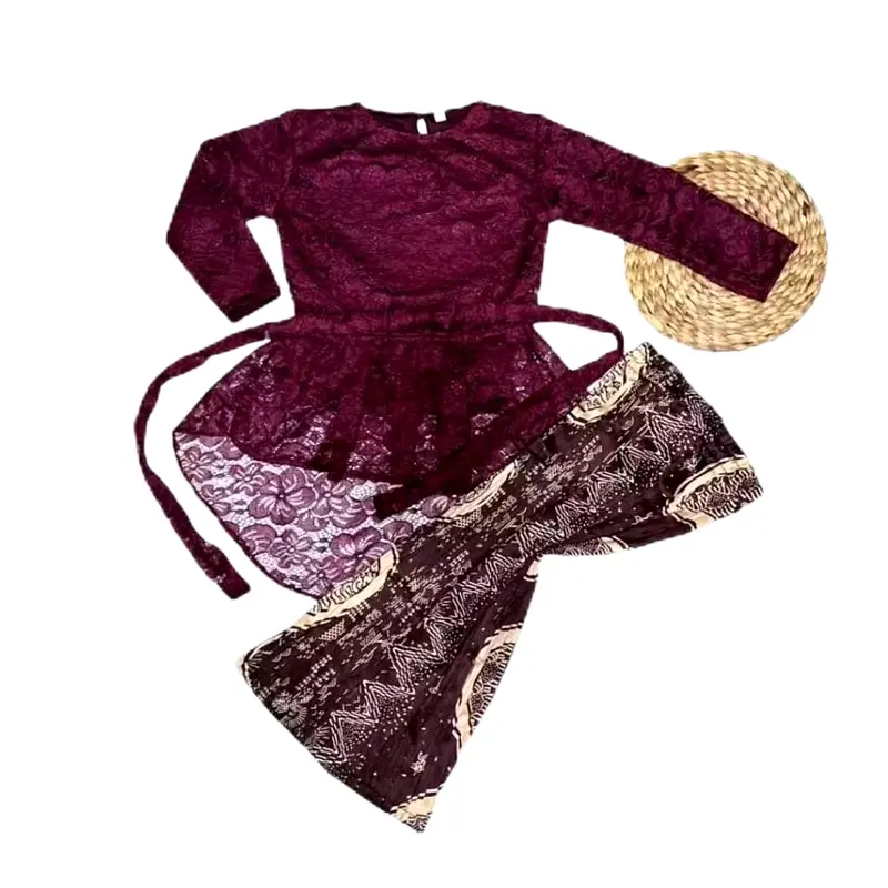 kebaya satu set brukat rok plisket untuk anak usia 4 sampai 14 tahun Fashion Cantik,kebaya modern,kebaya wisuda,kebaya anak perempuan. 1