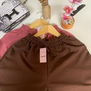 Celana Pendek Wanita Dapatkan 2pcs Bahan Tebal & Jatuh Bahan Adem Cocok Untuk Aktivitas Sehari-hari