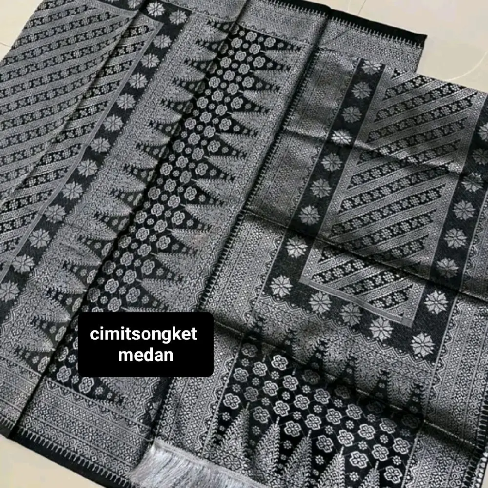 Songket Palembang berlian halus premium