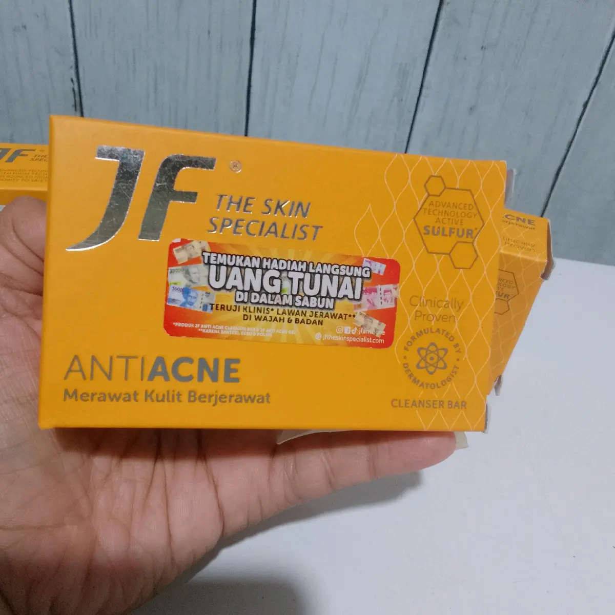 JF ANTI ACNE BARSOAP 90 GR Treatment facial  wash face wash