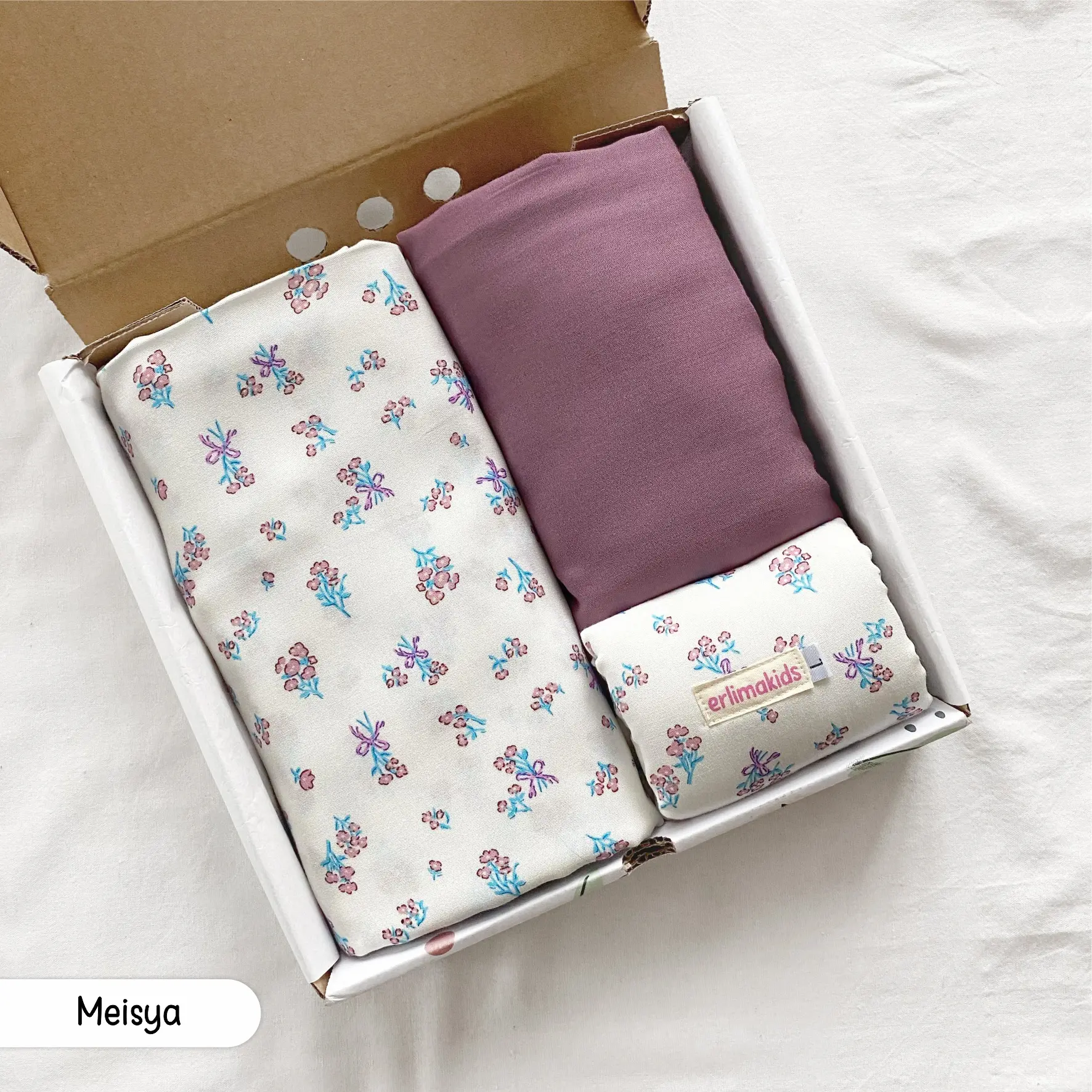 Hampers Mukena Ulang Tahun / Lebaran Gift Mukena Anak Perempuan Muslim Zaarah Series Umur 4 s/d 13 Tahun Cocok Untuk Kado Ulang Anak Keponakan Saudara Dan Teman Anak Jadi Lebih Rajin Sholat Bisa COD