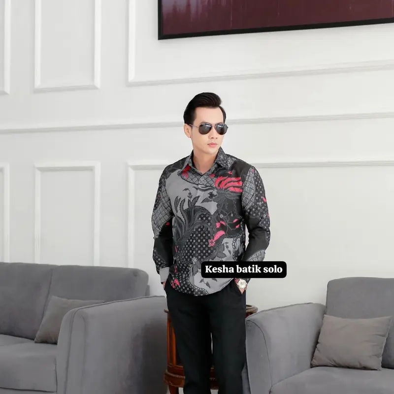 Kemeja batik slimfit lapis furing lengan panjang premium motif MEGANANDA bahan halus tebal Katun Pria 3