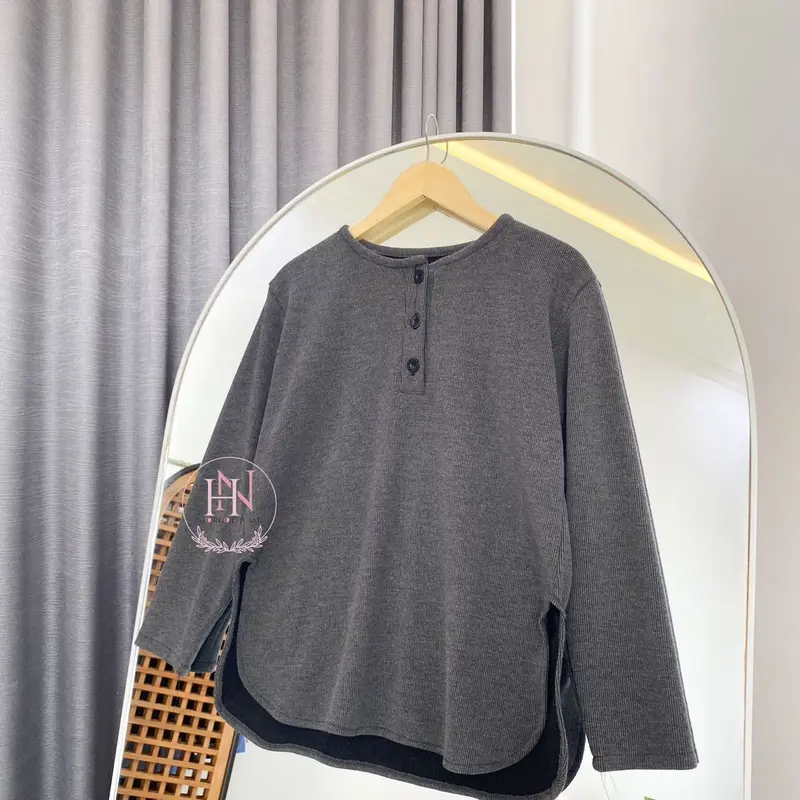Jihan Blouse Basic Kaos Baju Kancing Knit Misty Atasan Wanita Knitwear Oversize Panjang 3