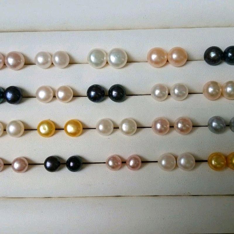 Bông tai nụ ngọc trai thật độ bóng 3A các màu có tì vết tự nhiên kể tổng thể đẹp chốt bạc bọc silicon siêu chắc bền