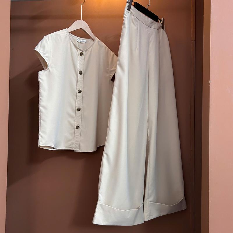 S202 Set bộ nữ suông kaki hàn áo nút đồng tay con và quần lật gấu size 1-2