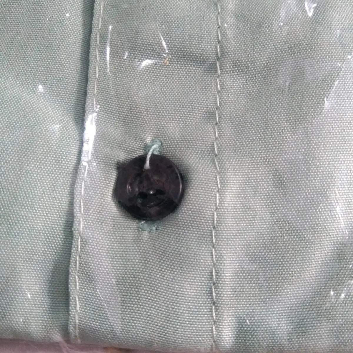 kancing kemeja distro warna hitam pekat glosy harga per satuan