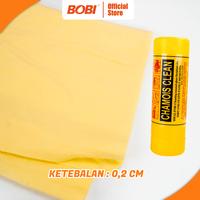 Gambar Kain Lap Chamois Plus Tabung - Lap Mobil Serbaguna Kain Lap Tebal 0,2cm - Ukuran Besar 65cm x 42cm & Kecil 43,5cm x 32,5cm Car - KECIL dari BOBI SHOP Kota Administrasi Jakarta Utara 1 Tokopedia