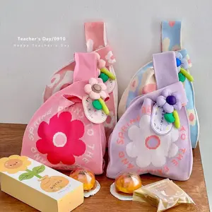 Tas Tangan Wanita Korean Style, Knot Bag Rajut Unik dengan Motif Bunga Cantik, Knitted Handbag Tote Bag Stylish untuk Cewek Elegan Perempuan Macrame