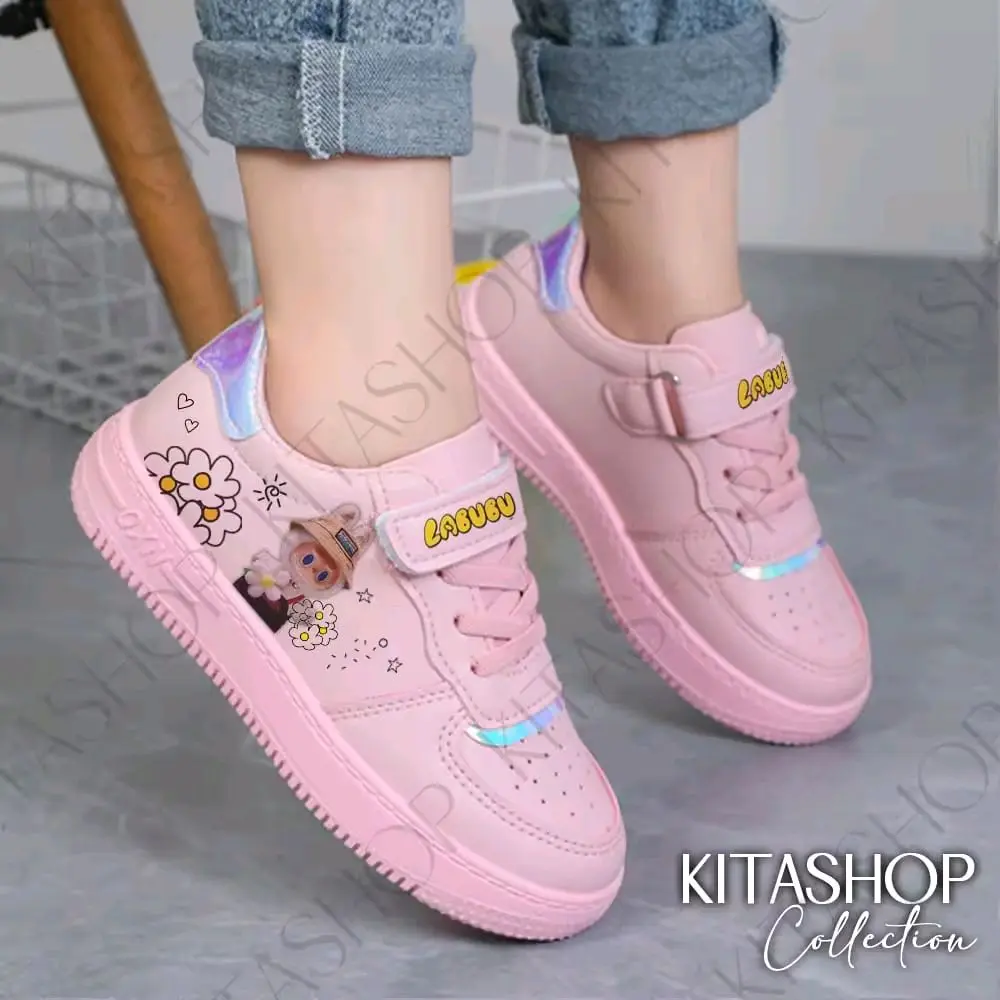 SEPATU ANAK PEREMPUAN/SEPATU ANAK MODEL LABUBU Fashion