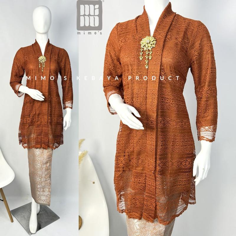 Kebaya kartini/ kartini brokat/ kebaya tunik/kebaya modern/ kebaya favorite/kebaya simple/Kain Lilit/kebaya lamaran/kebaya kerah/songket lilit/kebaya mewah/motif brokat/kebaya atsan/kebaya pesta 0