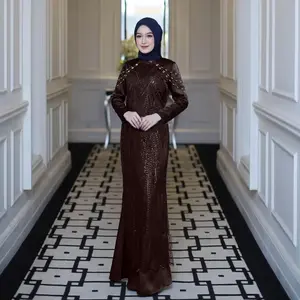 Gamis Kondangan Terbaru 2025 Matt Satin Silk Mix Brukat Aplikasi Payet Bagian Tangan Warna Mahogany S-XXL