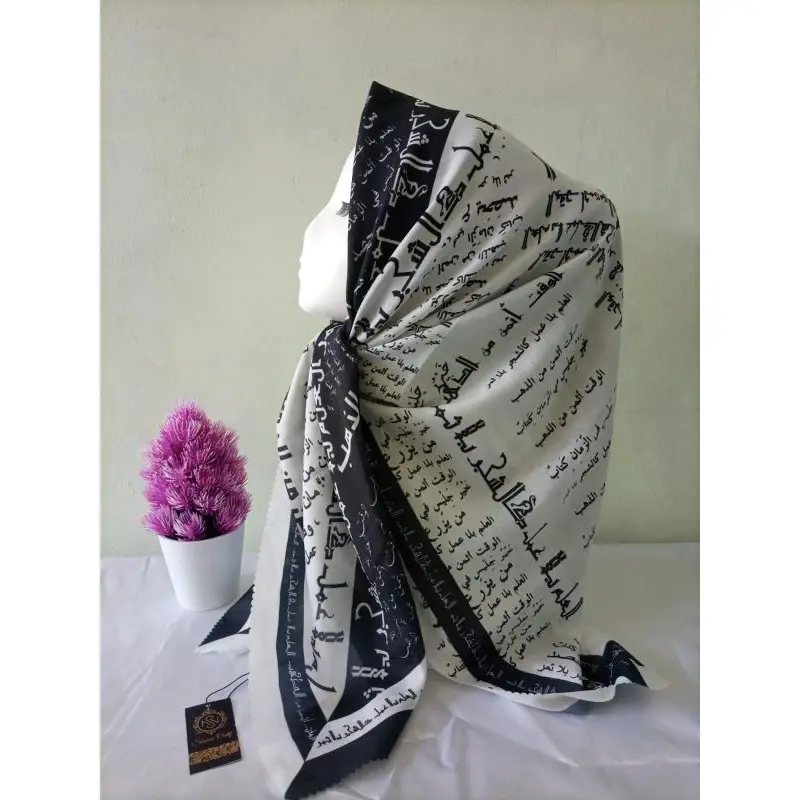 Kerudung Santri Arab Cantik Kalam Hikmah Motif Koran Tulisan Kata Mutiara Jilbab Ngaji Pegon Tulisan Arab Bahan Katun Voal Nyaman dan Adem Ukuran Standar