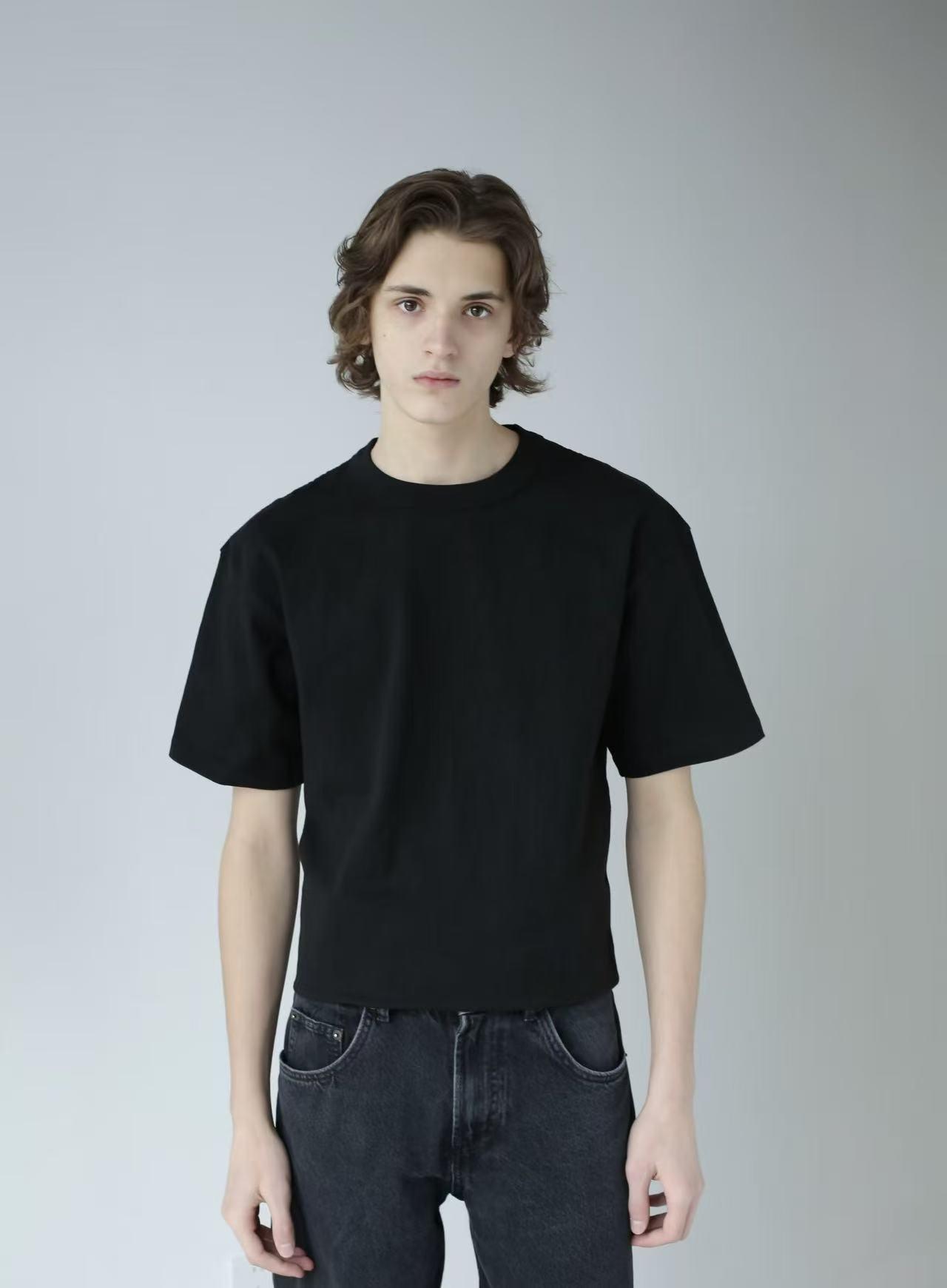 Kaos Pria Polos Bahan Tebal Berkualitas Tinggi Lembut Nyaman Adem Sejuk 260 Gram Kaos Pria Polos Bahan Tebal Berkualitas Tinggi Lembut Nyaman Adem Sejuk 260 Gram