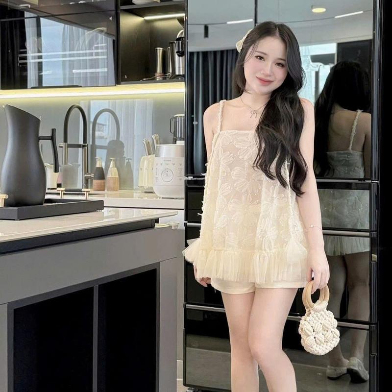 BIGSIZE HIẾU HIẾU 55-95KG - Set bộ thời trang nữ Áo 2 dây ren hoa phối voan + Quần đùi dáng ngắn S648