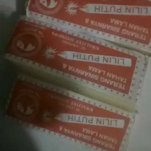 Lilin putih Cap panda 1 pack / Lilin lampu mati ukuran 14 cm 1 pack 8pcs