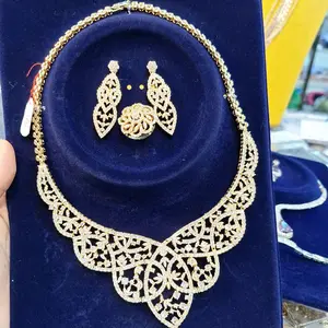 kalung set  permata sirkonia