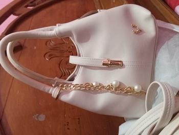 Product Review of SABRINA BAG BY WILDANSTORE TAS SELEMPANG SLINGBAG WANITA Kulit from d**s 3