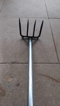 Product Review of Garukan Sampah Full Gagang Besi Panjang 85 CM Dan 50 CM from w**a 0