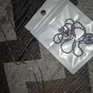 Kalung Titanium Model Tambang Silver Liontin Permata Spoke Silver Pria Wanita