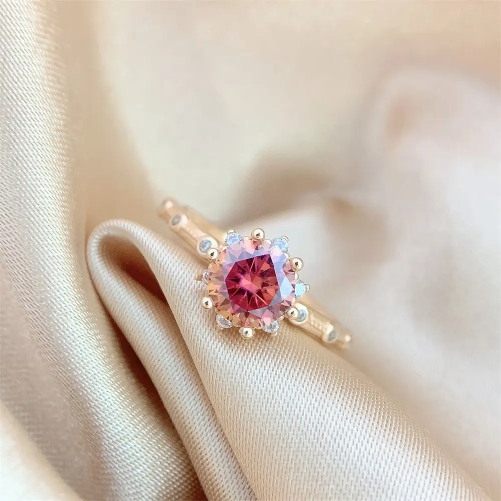 Nhẫn Moissanite tổng hợp dành cho phụ nữ, nhẫn đính hôn S925 Màu bạc , đám cưới, lời hứa với giấy chứng nhận và hộp quà, kỷ niệm sinh nhật, đính hôn hàng ngày, đám cưới, 1.0ct