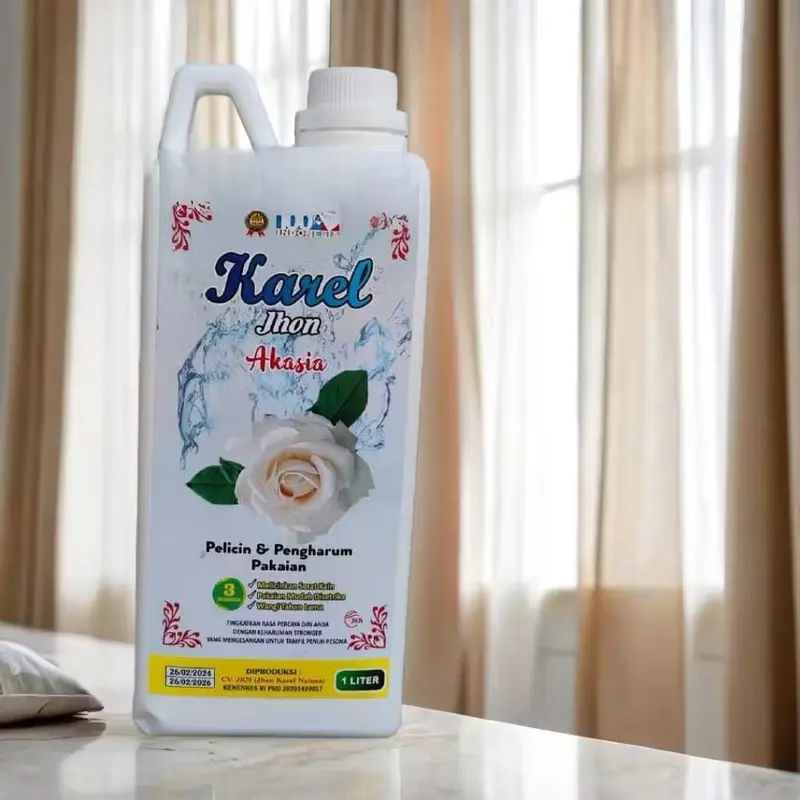 Setrika Laundry Pewangi Best Seller 1000ml Akasia Pelicin Pelembut Pakaian Kisprayy 1