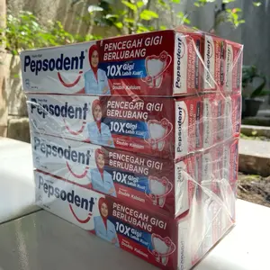 Pepsodent PENCEGAH GIGI BERLUBANG 10X Gigi Lebih Kuat 190gr 12pcs 1lusin