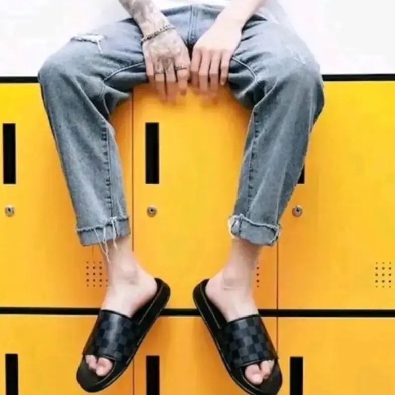 Sandal Slop motif catur fulblack Pria Wanita Sendal Slide Premium Cowo Cewe antiselip korea 3