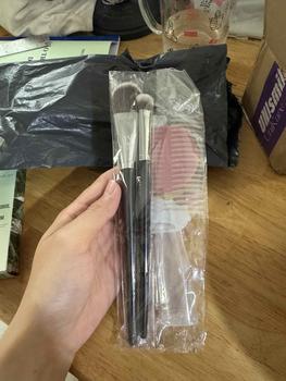 Product Review of Cọ Trang Điểm Kem Nền Đường Viền, LiliBeauty, S47 from A** T** 0