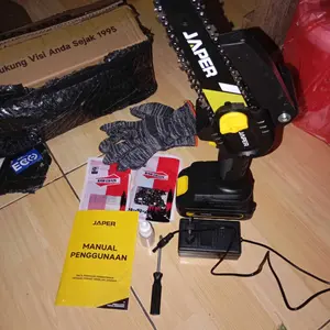 JAPER Mesin Chainsaw 6 Inch Cordless Chainsaw Gergaji Baterai Gergaji Rantai Elektrik Mini 2 baterai Gergaji Listrik