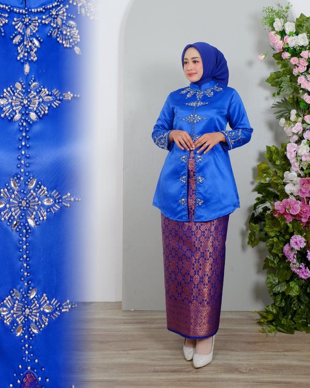 KEBAYA TUNIK CATALEYA LAMARAN WISUDA KEKINIAN - KEBAYA SATIN PAYET dinda 4