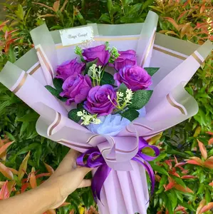 buket wisuda / buket ultah/ buket bunga artificial /  Kado perayaan