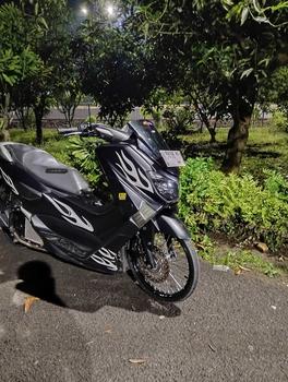 Product Review of SEPAKET VELG RING 17 NMAX OLD N-MAX NEW AEROX NEW AEROX OLD PCX 150 PCX 160 VARIO 125 150 ADV 150 PLUS BAN PNP PASANG from K**🌠 1
