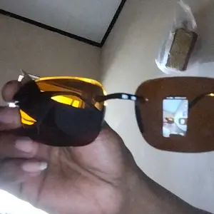 【COD】 Kacamata Hitam Anti UV+ Mengemudi Kacamata Memancing Kacamata Pria Sunglasses UV Kaca mataHitam Cowok