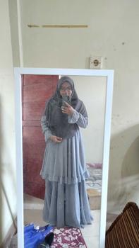 Product Review of L HAURA SCARF HIJAB MALAY SYAR'I Empat Nyaman Oval Polycotton from m**4 2