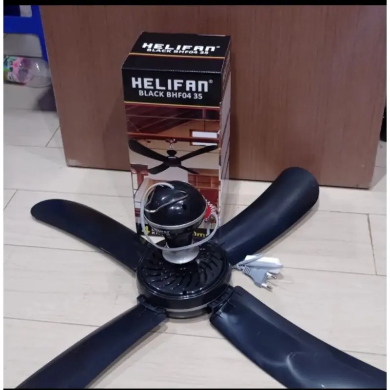 Kipas Angin Gantung / Helifan 35 Watt 4 Baling Warna Hitam BHF04 35 Arashi