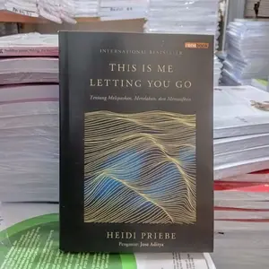 Buku This Is Me Letting you go : Heidi Priebe