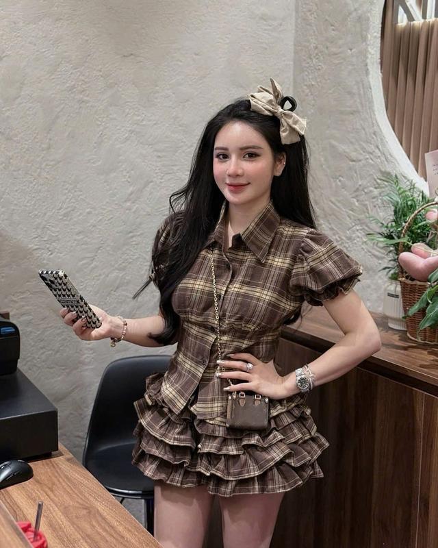 [XẢ KHO] Set bộ áo tay bồng sơ mi caro phối chân váy xếp tầng cá tính, năng động KAZYDRESS_S271