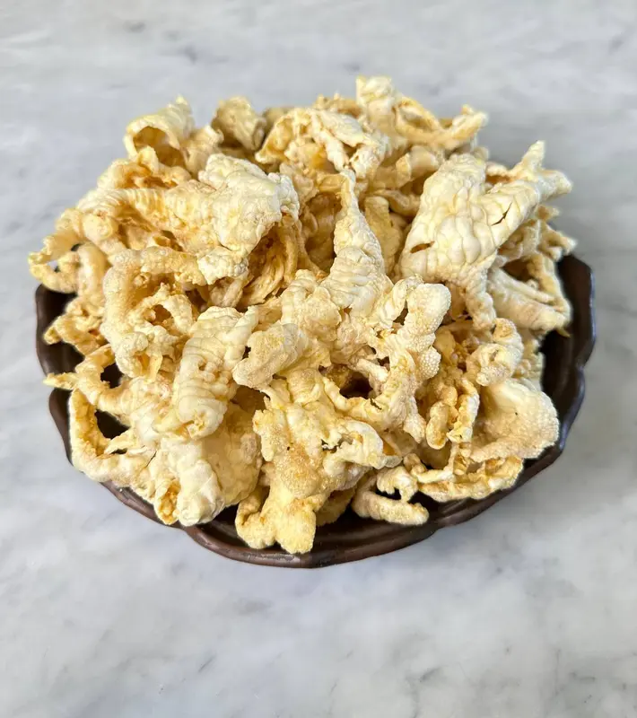 KERIPIK CEKER TANPA TULANG DAN USUS TANPA TEPUNG / PREMIUM QUALITY / NETTO 50GR DAN 100GR 0