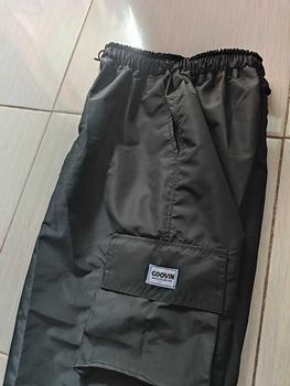Product Review of Goovin Track Pants Cargo Parasut Drizzle Celana Panjang Cargo Parasut Fit Slimfit from Y**u 0