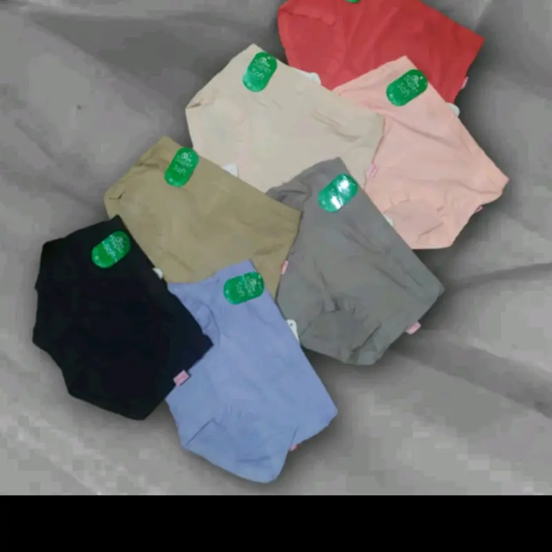 ( 36 RIBU DAPAT 3PCS) CELANA DALAM POLINI 1236 SUPER SOFT COOL MAX Katun Lembut Wanita Nyaman 1