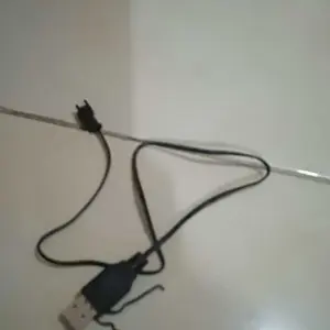 DOUBLE SIX ALAT CAS KABEL CHARGER BATERAI RC USB 3.7V UNTUK MOBIL REMOTE CONTROL ADA LAMPU LED