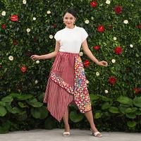 Gambar NONA RARA - Vini Encim Merah Putih P0533, Rok batik wanita modern - ALL SIZE dari Nona Rara Batik Kota Administrasi Jakarta Timur 5 Tokopedia