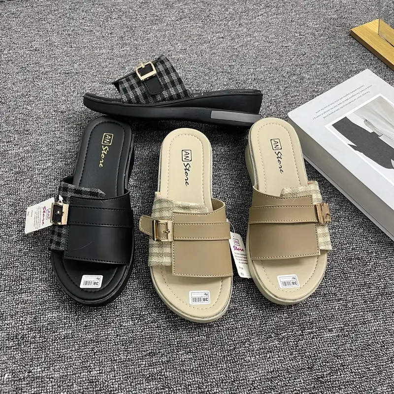 Sendal Wanita Gesper Motif Kotak-Kotak Sandal Wedges Cewek Indoors Elegant Slip Resistant S 0
