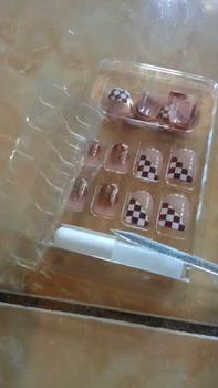 Product Review of Kuku Palsu nail art aesthetic dan lem wisuda tangan pewarna Nails Grooming Manicure Set Pedicure Set Stainless Steel Polish Cat Elegant from C**h S**i 0